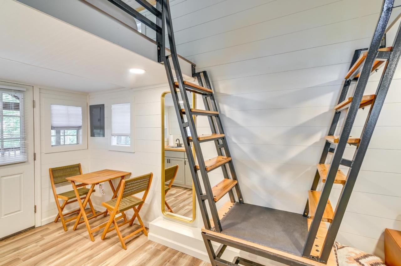 Contemporary Starkville Tiny Cabin 3 Mi To Msu! Экстерьер фото